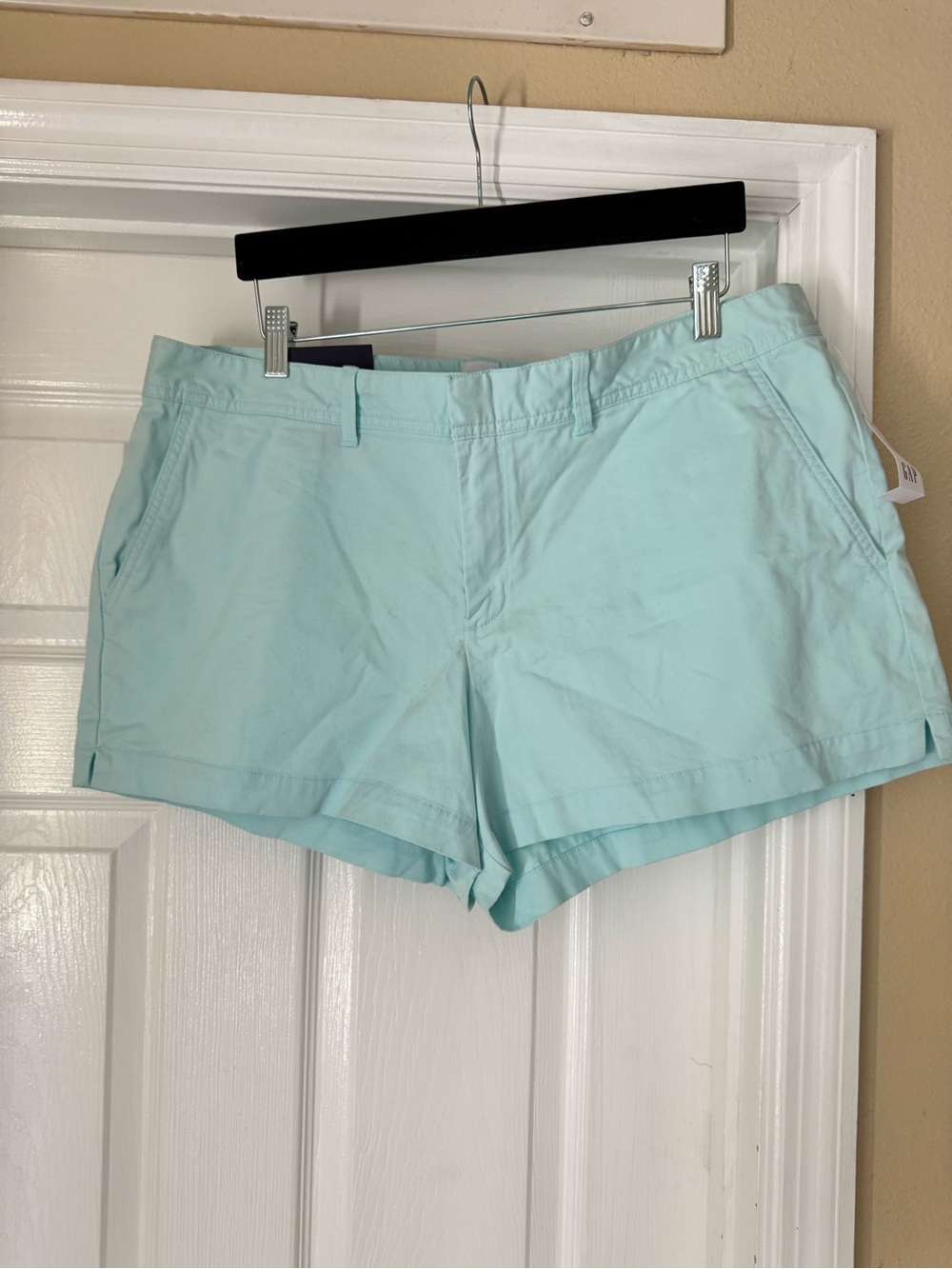 GAP City Short Women’s Size 16 Mint Aqua Stretch Chino Shorts NWT